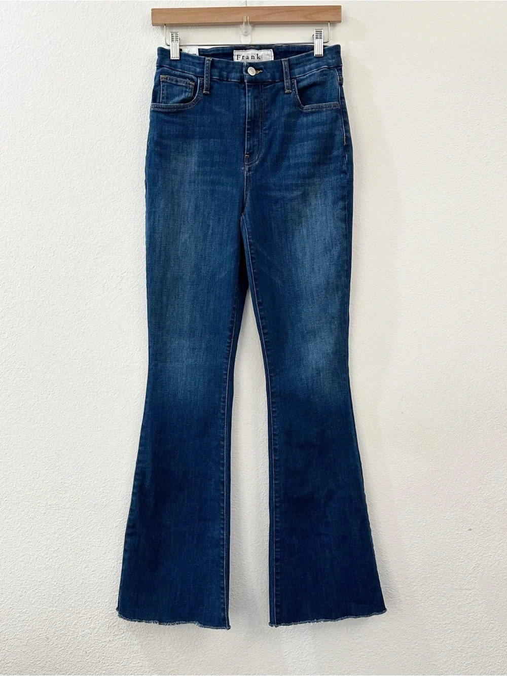Frank & Eileen Flannigan Flare Jeans‎ Size 28 Italian Power Denim Raw Hem